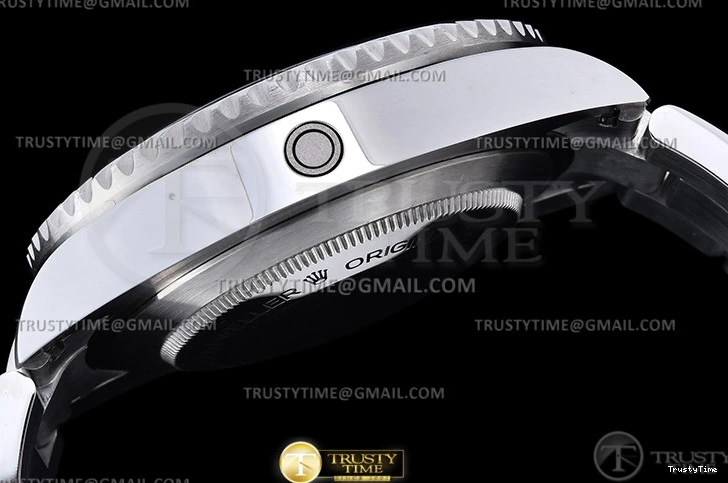 0513 HighQuality ROLSD0105 – Seadweller 126600 43mm SS SS Single Red ARF V4 A 1002